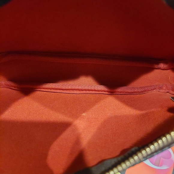 Bucket Marais Pochette Louis Vuitton w/New Coach Gold Crossbody Chain - Picture 13 of 16